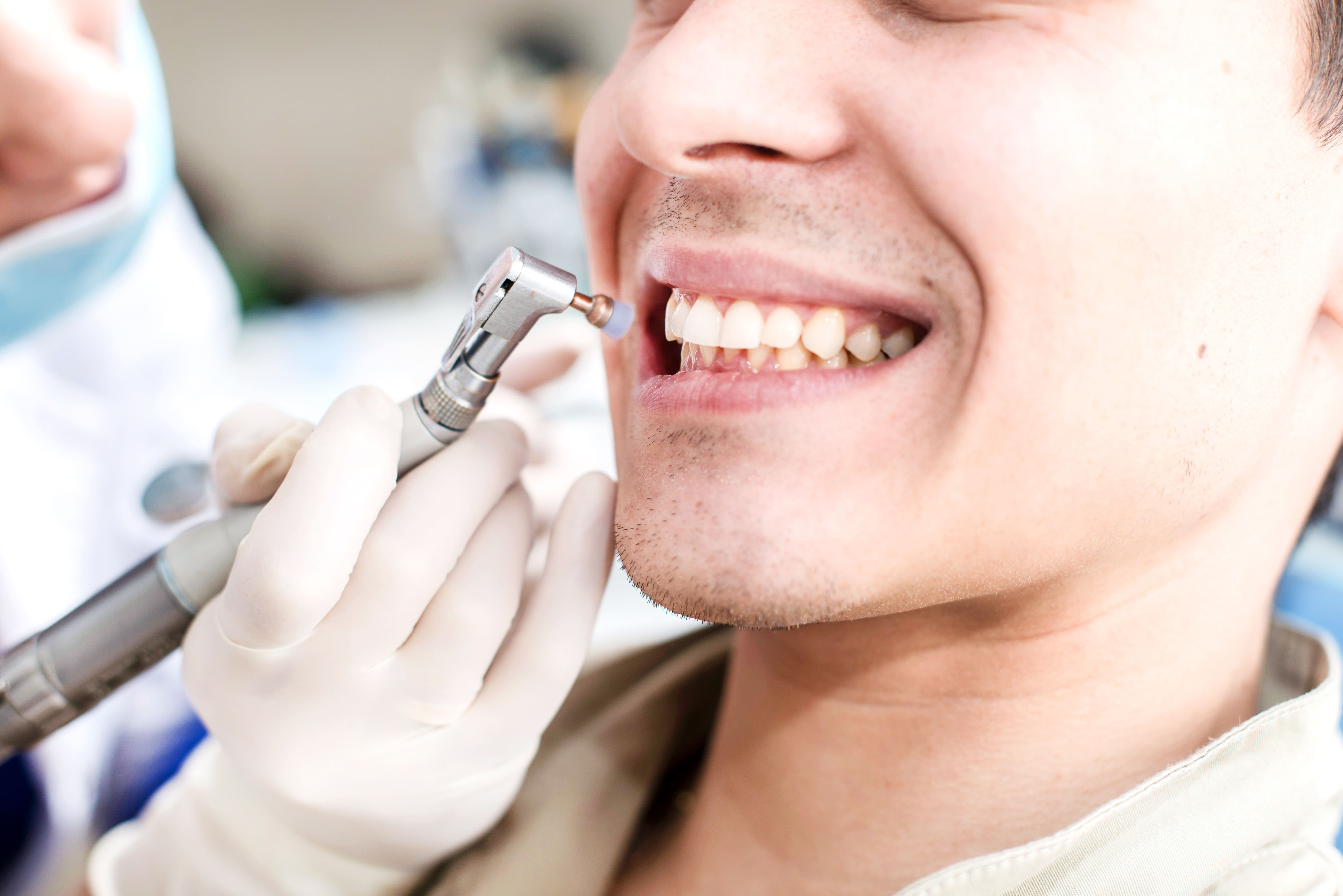 A Quick Guide To What Happens During a Full Dental Cleaning - Magnolia